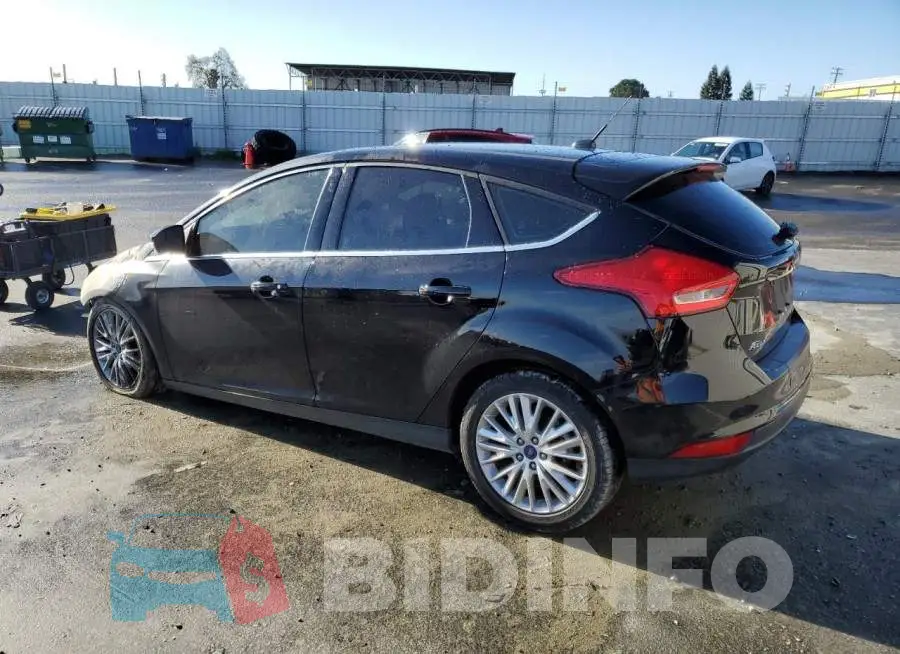 1FADP3N29JL294092 Photo# 2