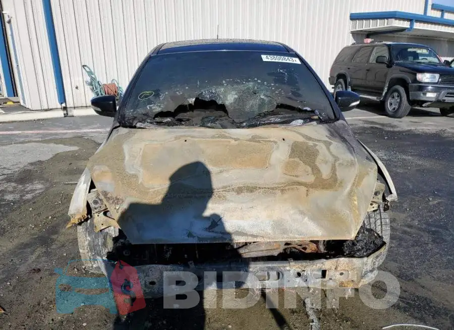1FADP3N29JL294092 Photo# 5