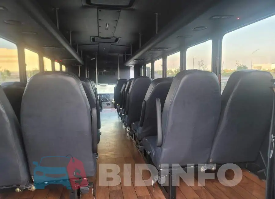 1FDGF5GY3FED00323 Photo# 9