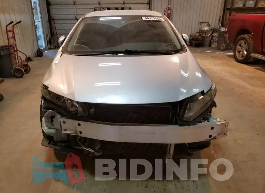 19XFB2F51FE046567 Photo# 5