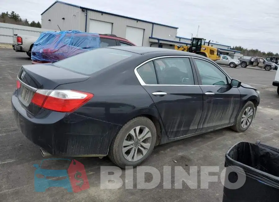 1HGCR2F35EA250028 Photo# 3