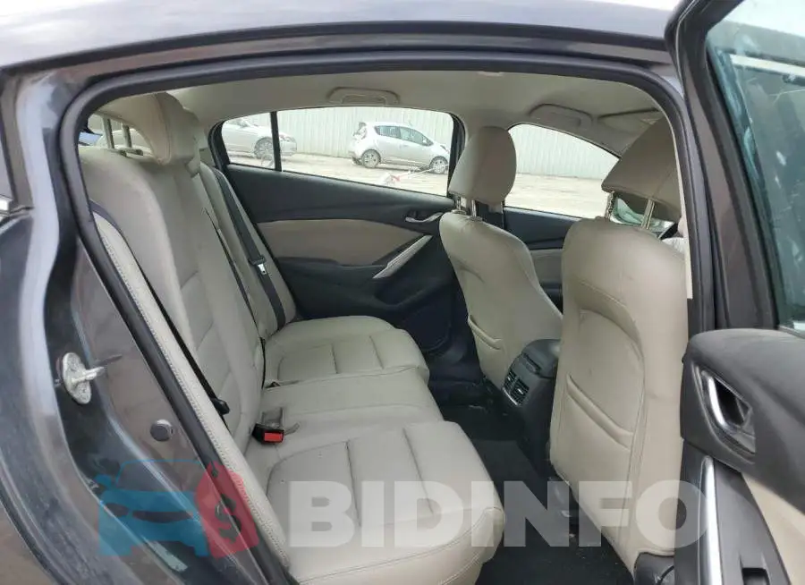 JM1GJ1T67E1115245 Photo# 10