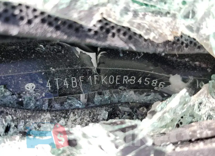4T4BF1FK0ER345861 Photo# 13