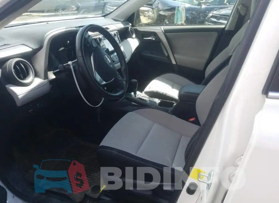 JTMRFREV4HD209891 Photo# 7
