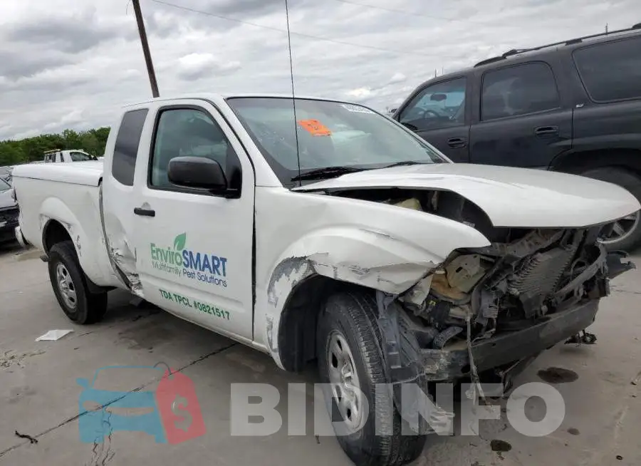 1N6BD0CT5GN764245 Photo# 4