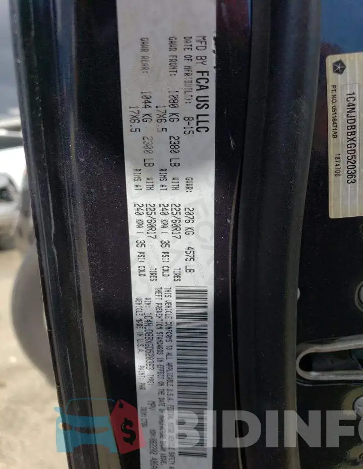 1C4NJDBBXGD520363 Photo# 12