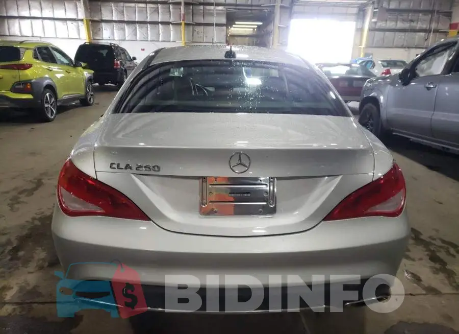 WDDSJ4EB4JN583626 Photo# 6