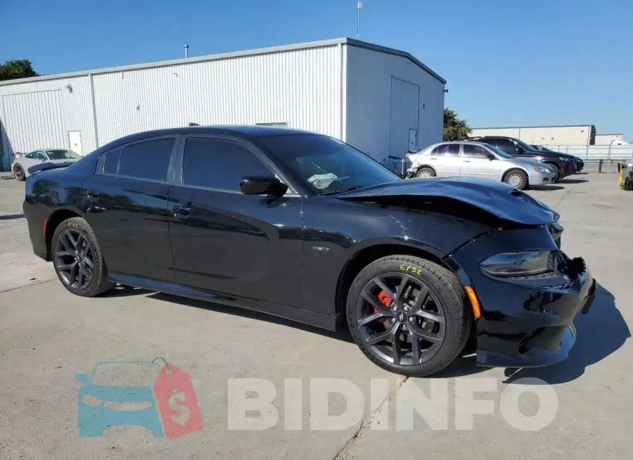 2C3CDXCT6KH584326 Photo# 4