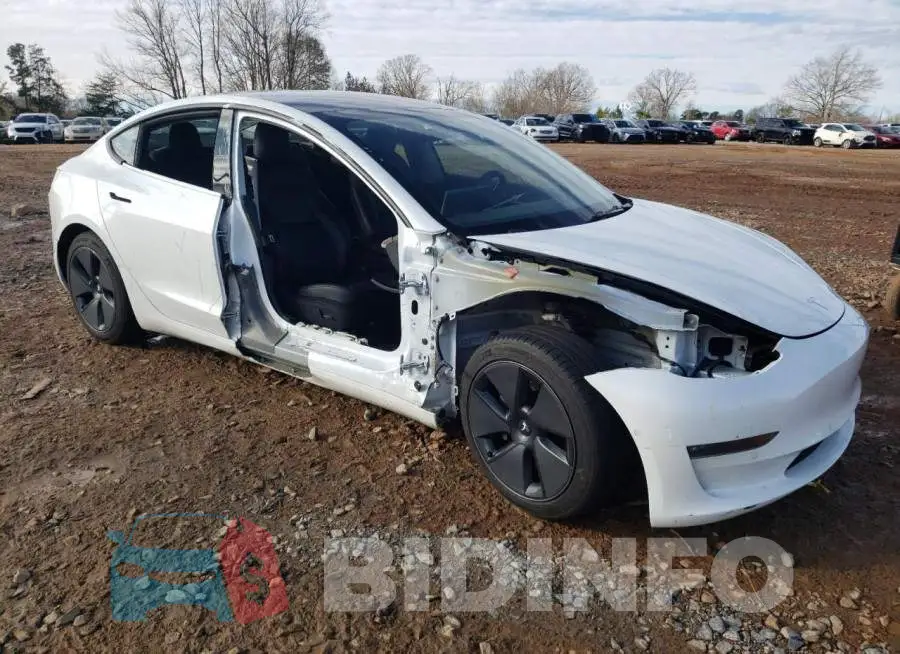 5YJ3E1EB6NF107318 Photo# 4