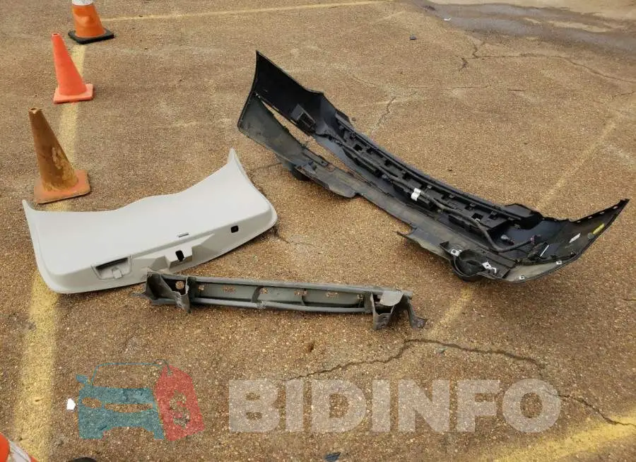 3GYFNDE39FS627622 Photo# 12