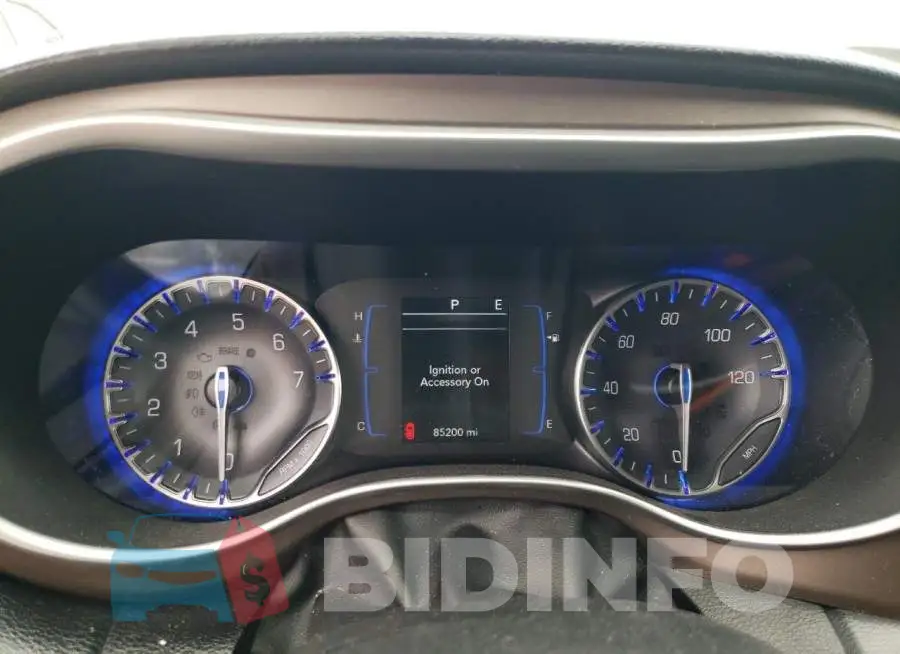 2C4RC1BGXKR731607 Photo# 9