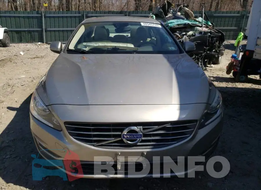 YV1612TK2F1346869 Photo# 5