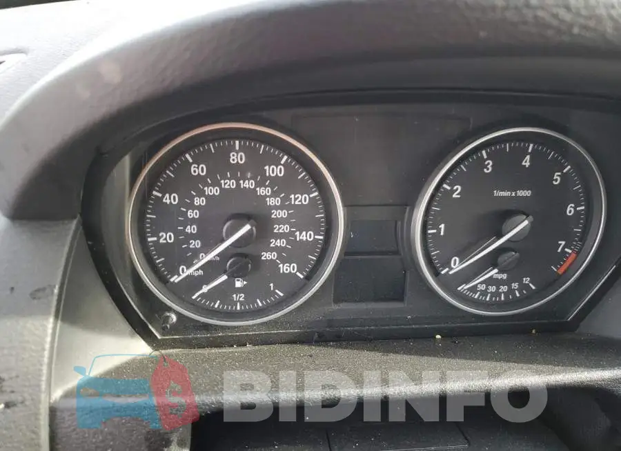 WBAVM1C55FV316123 Photo# 9