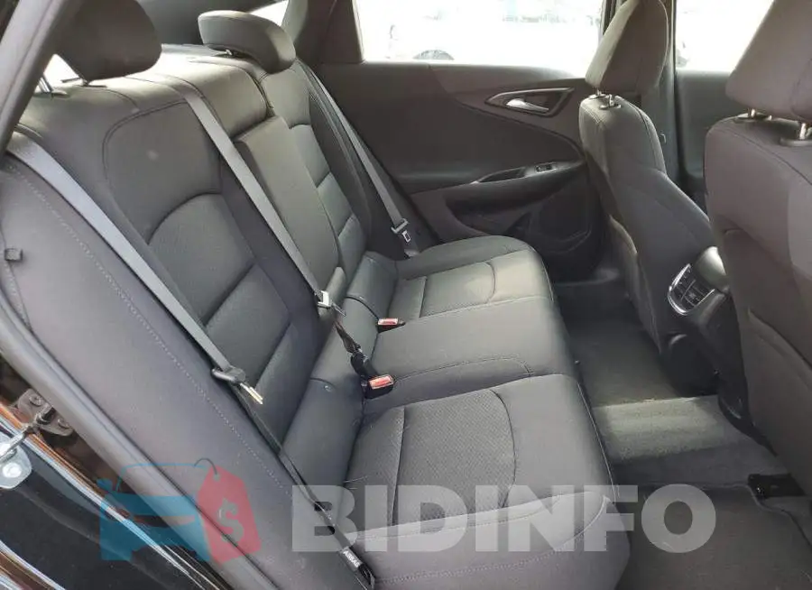 1G1ZD5ST4NF185392 Photo# 10