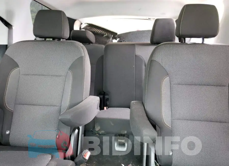 1GNEVMKW8LJ185534 Photo# 10