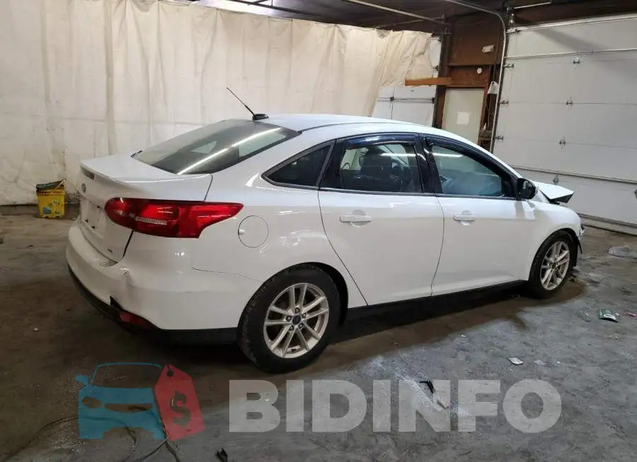 1FADP3F23FL204716 Photo# 3