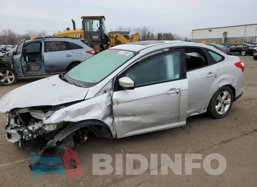 1FADP3F27EL317583 Photo# 1