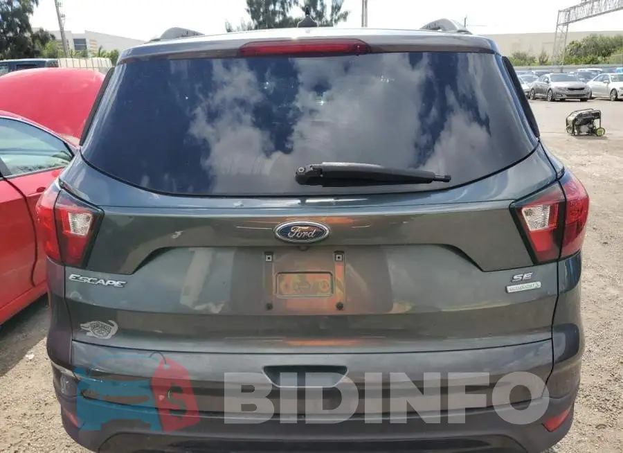 1FMCU0GD6KUB08818 Photo# 6
