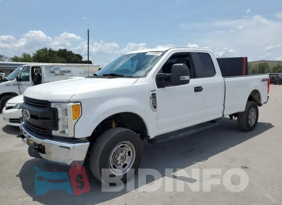 1FT7X2B61HED15556 Photo# 1