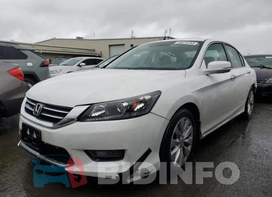 1HGCR2F89EA242655 Photo# 1
