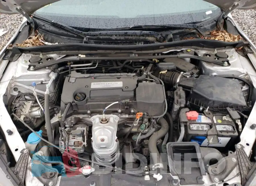 1HGCR2F8XFA140170 Photo# 11