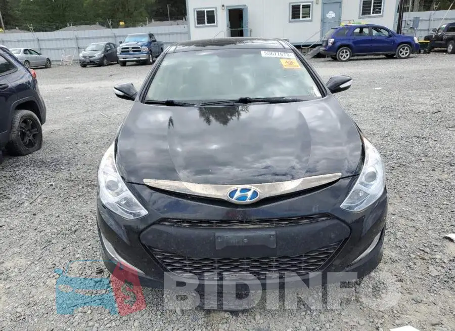 KMHEC4A49FA132579 Photo# 5