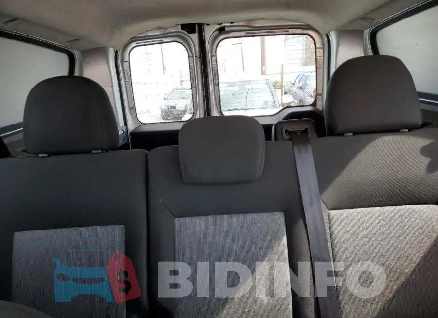 ZFBERFBB5J6K49618 Photo# 10