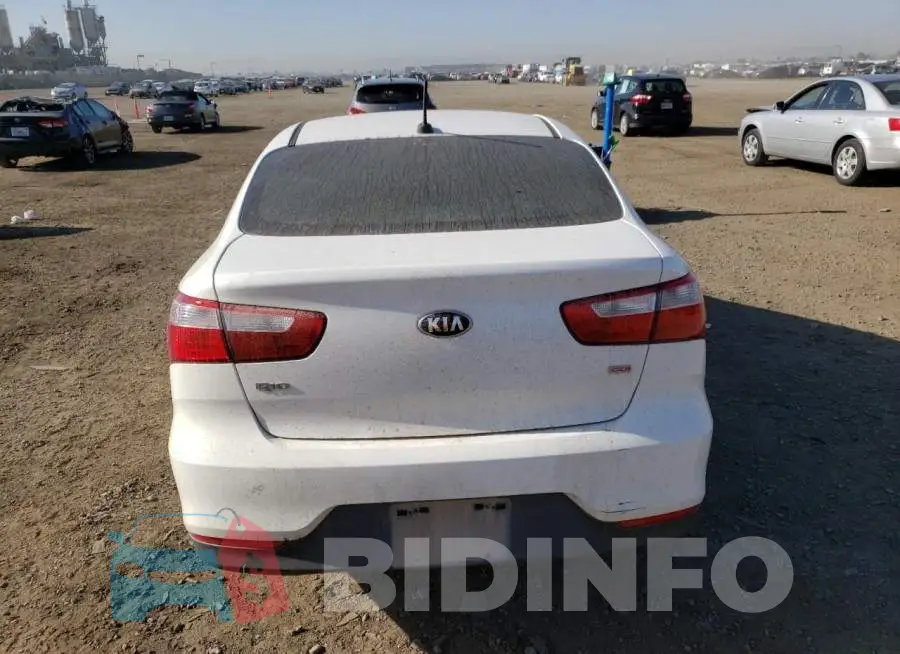 KNADM4A33G6572660 Photo# 6