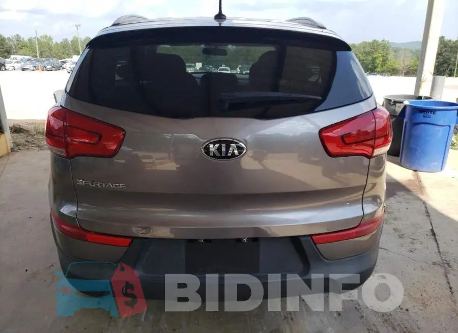 KNDPB3AC4G7872458 Photo# 6