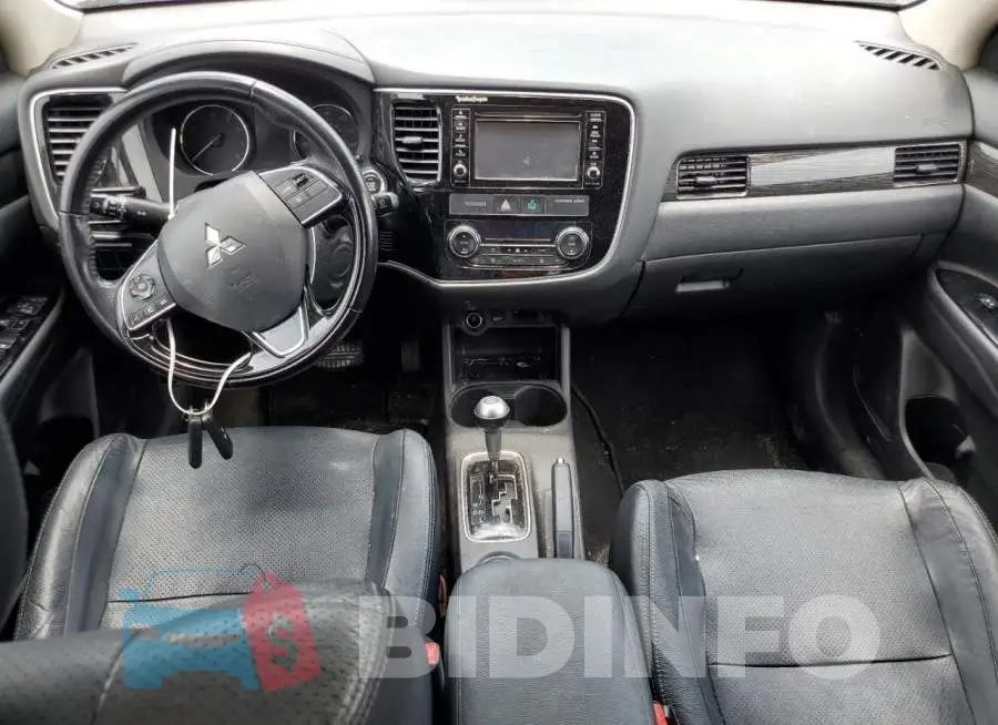 JA4AD3A35GZ007738 Photo# 8