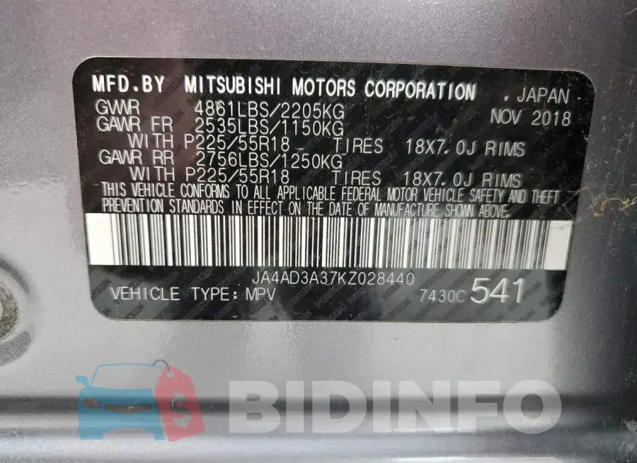 JA4AD3A37KZ028440 Photo# 13