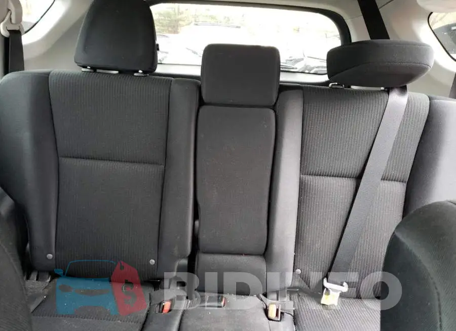 2T3BFREV6JW768076 Photo# 10