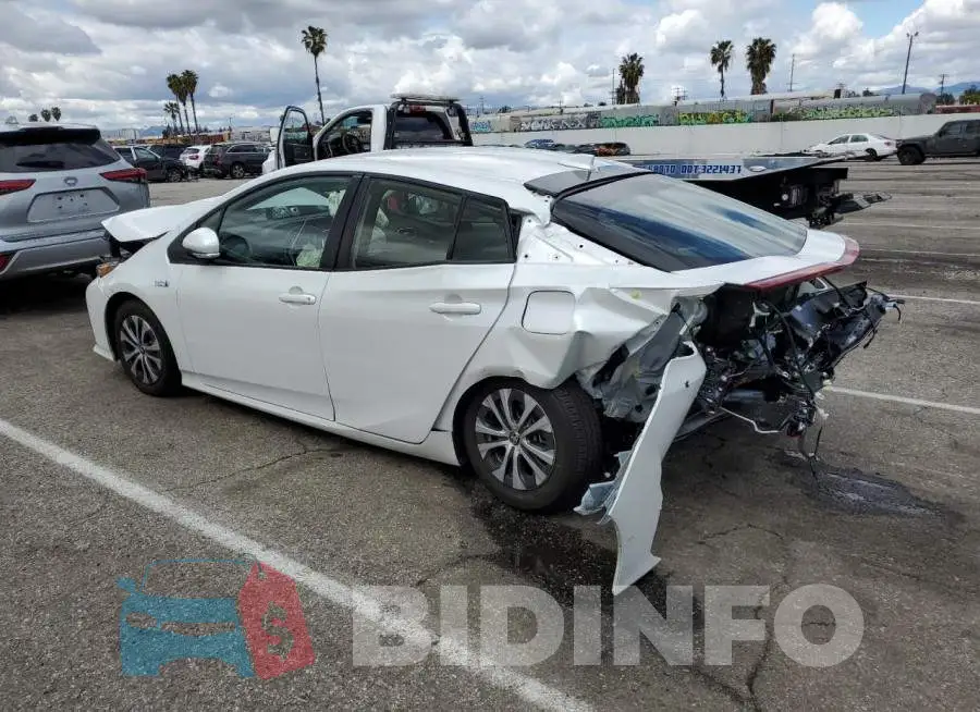 JTDKAMFP1M3194608 Photo# 2