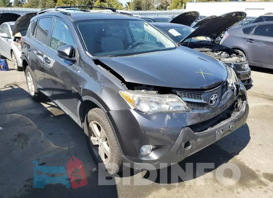 JTMWFREV8ED027335 Photo# 4