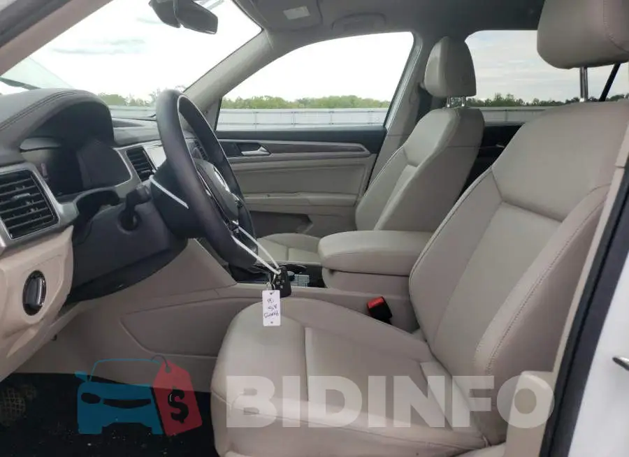 1V2MR2CA3KC516893 Photo# 7