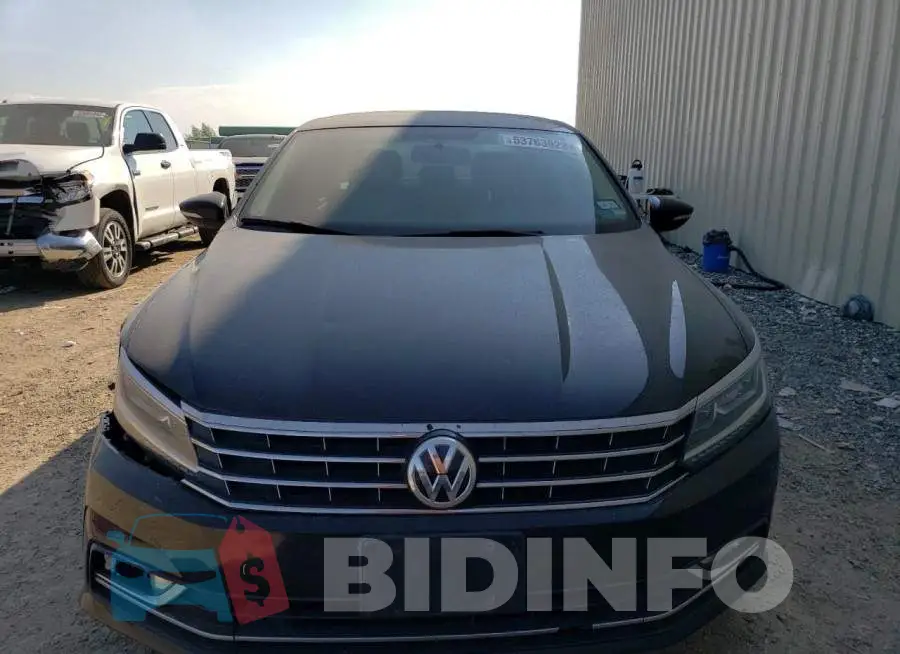 1VWBS7A35GC046854 Photo# 5