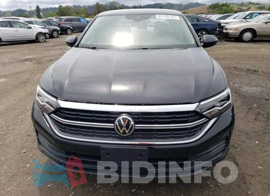 3VW7M7BU5PM014105 Photo# 5