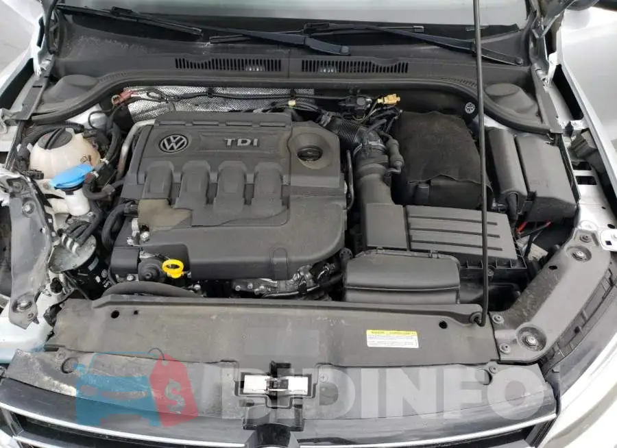 3VWLA7AJ1FM272148 Photo# 11