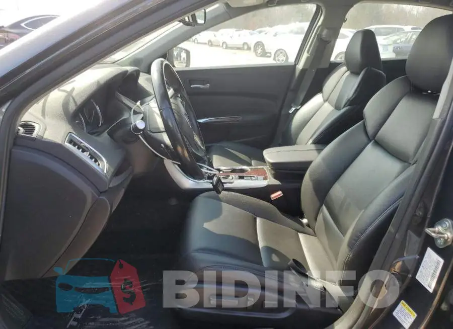 19UUB1F33GA008148 Photo# 7