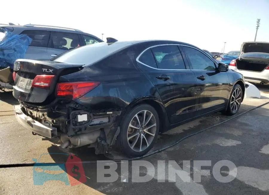 19UUB2F57FA013827 Photo# 3
