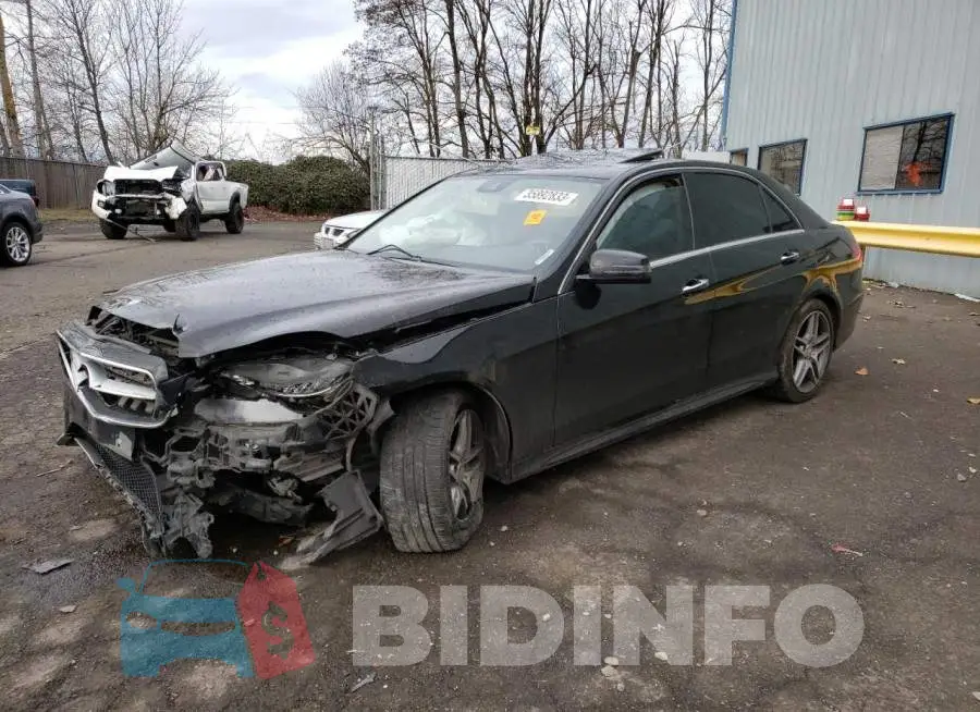 WDDHF8JB9GB256772 Photo# 1