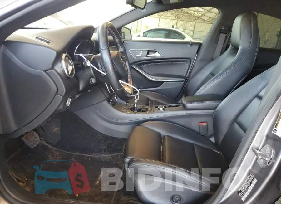WDDSJ4EB5JN680933 Photo# 7