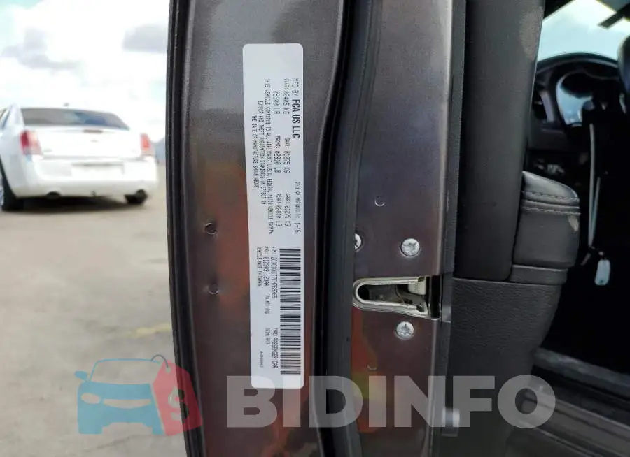 2C3CDXCT7FH769765 Photo# 13