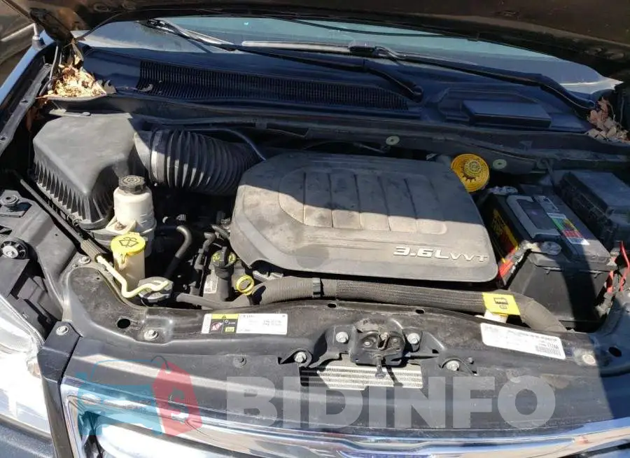 2C4RC1JG5FR728895 Photo# 11