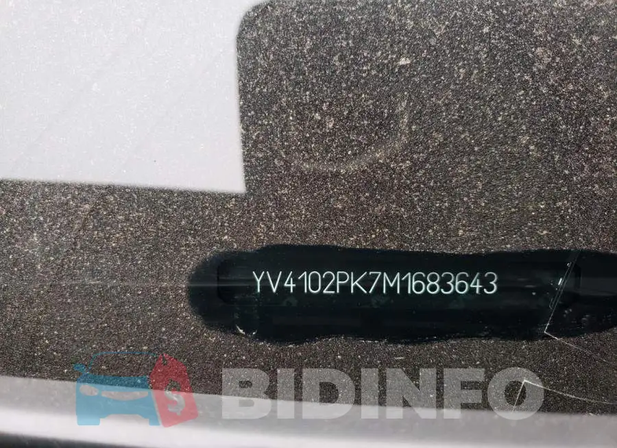 YV4102PK7M1683643 Photo# 13