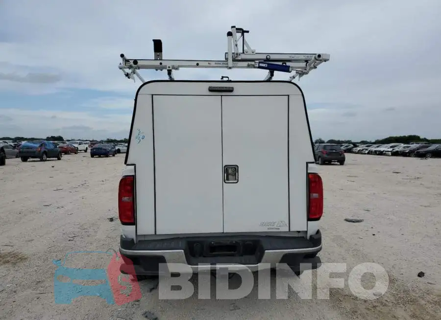 1GCHSBENXJ1135317 Photo# 6