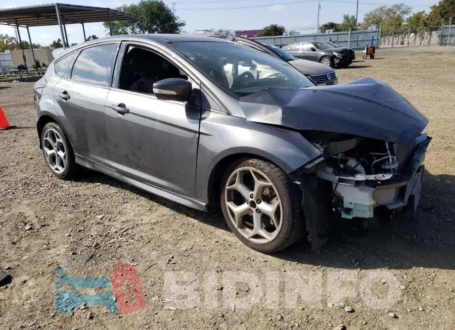 1FADP3L98HL266973 Photo# 4