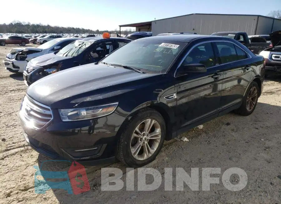 1FAHP2H83FG183176 Photo# 1