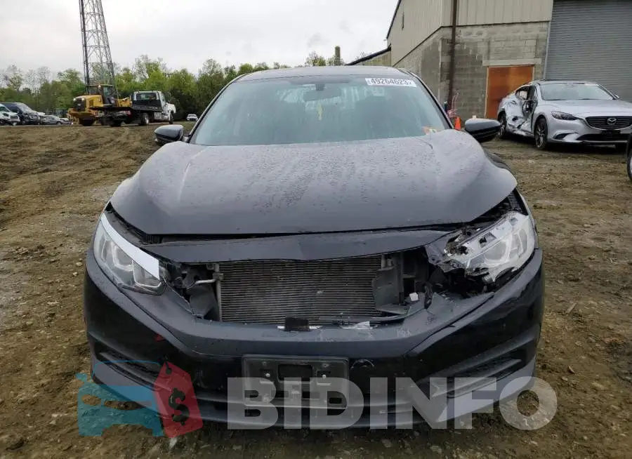 19XFC2F78HE227764 Photo# 5