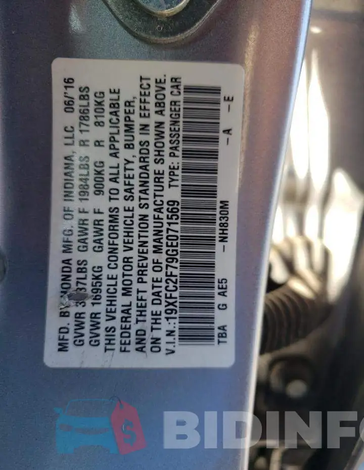 19XFC2F79GE071569 Photo# 12